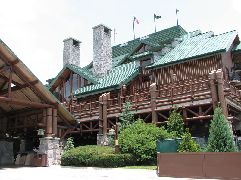Enjoying the Outdoors the Disney Way: Disney's Wilderness Lodge and Yellowstone's Old Faithful Inn