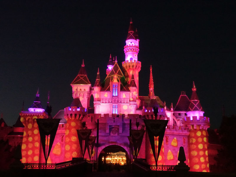 Disneyland Resort Update for October 17-23, 2016