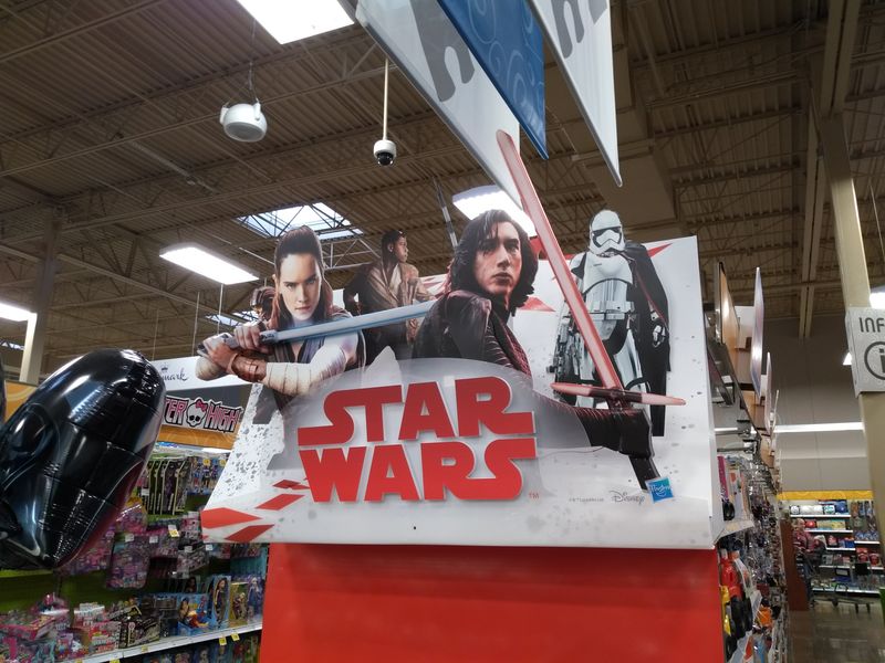 Star Wars Toy Aisles: An old Fan checks out the New Toys