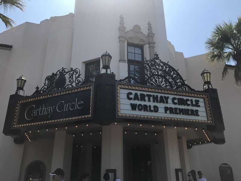 Cheers!: A Review of the Carthay Circle Lounge
