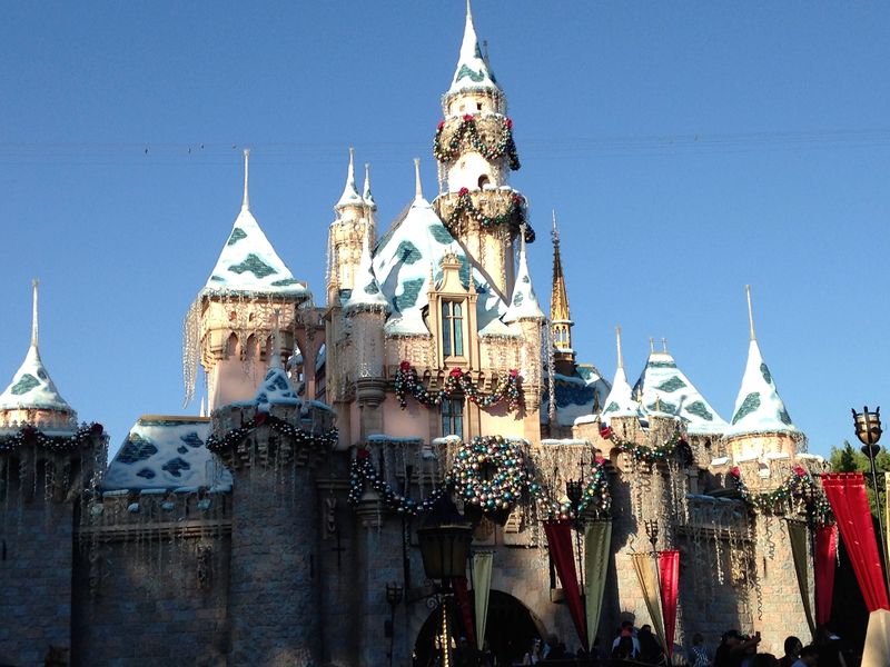 'Holiday Time at the Disneyland Resort' Tour