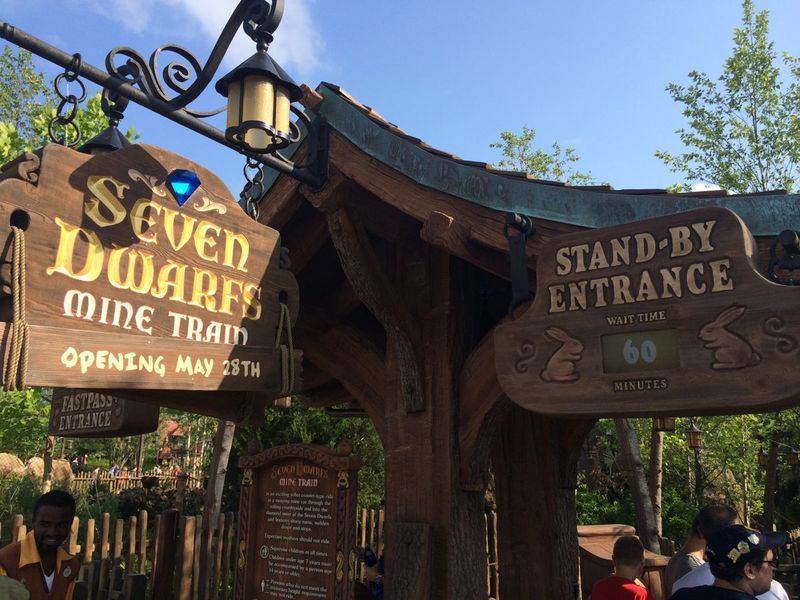 My Disney Top 5 - Things to Love About the Magic Kingdom's Seven Dwarfs Mine Train